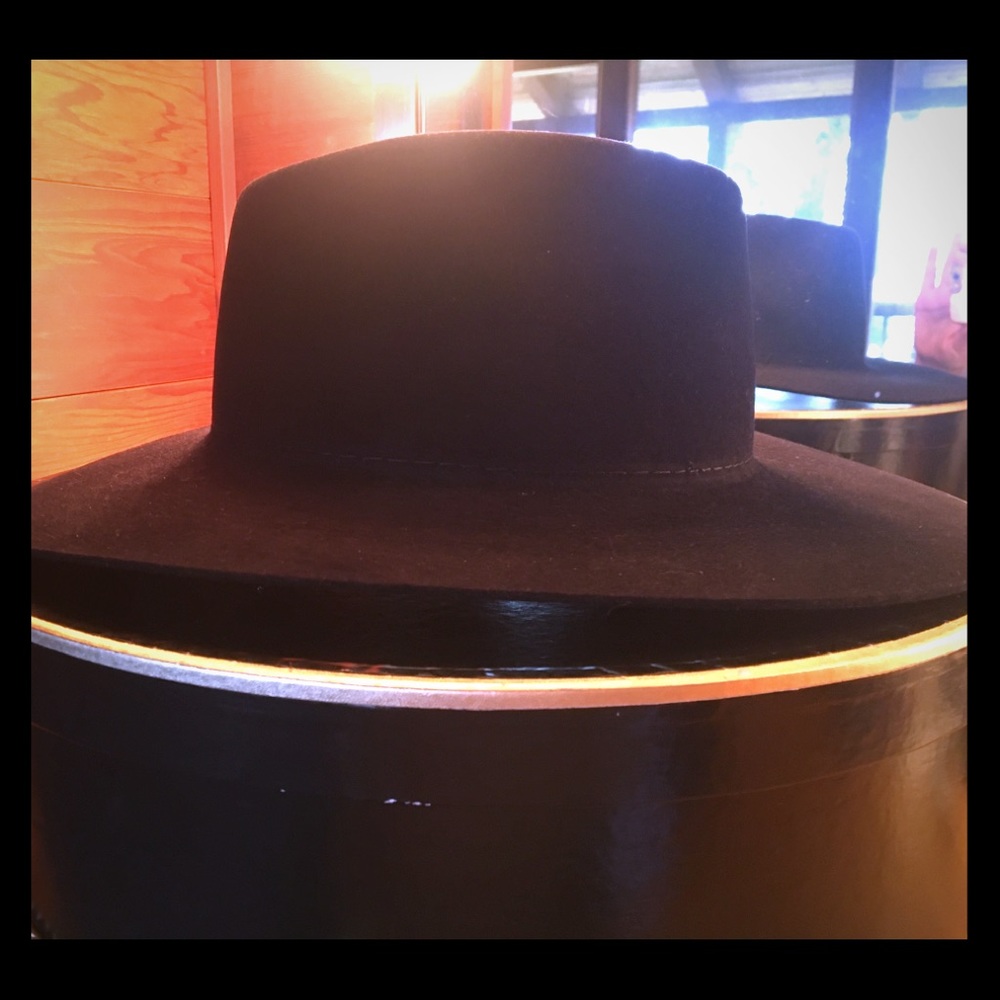 Estouro Black Felt Cowboy hat NEW never worn sz10x